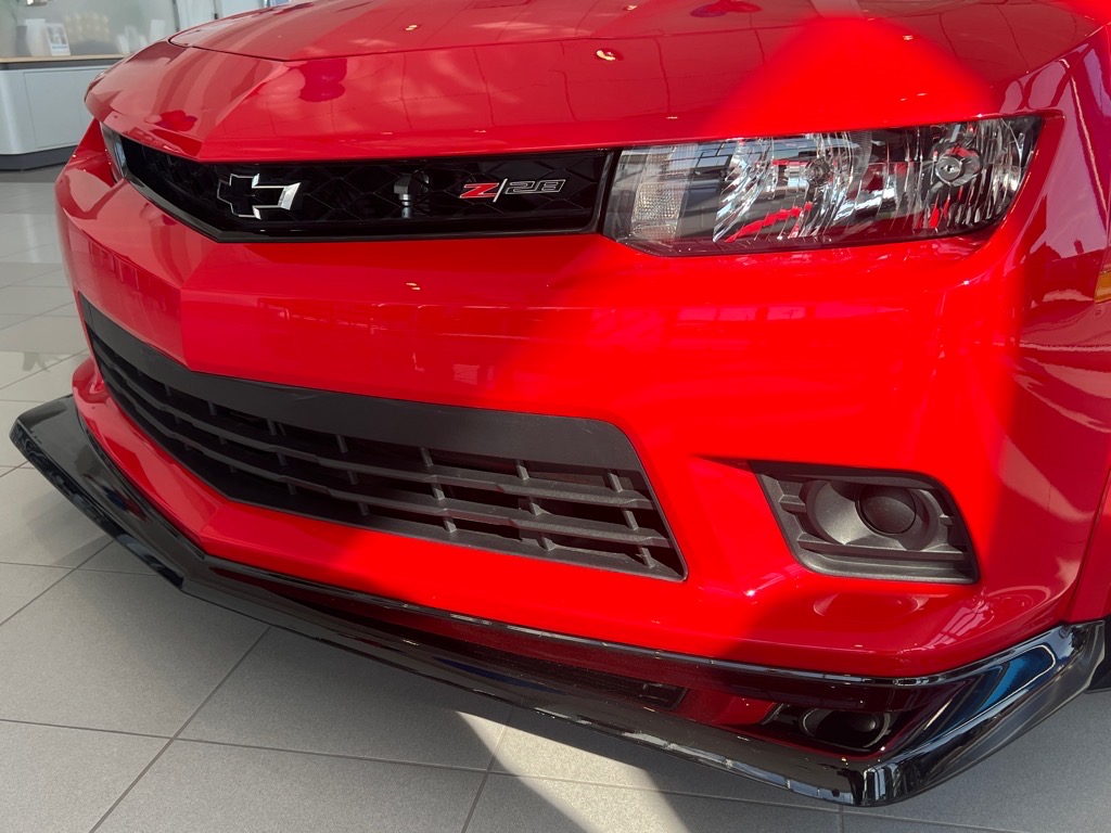 2015 Chevrolet Camaro Z28 photo 3
