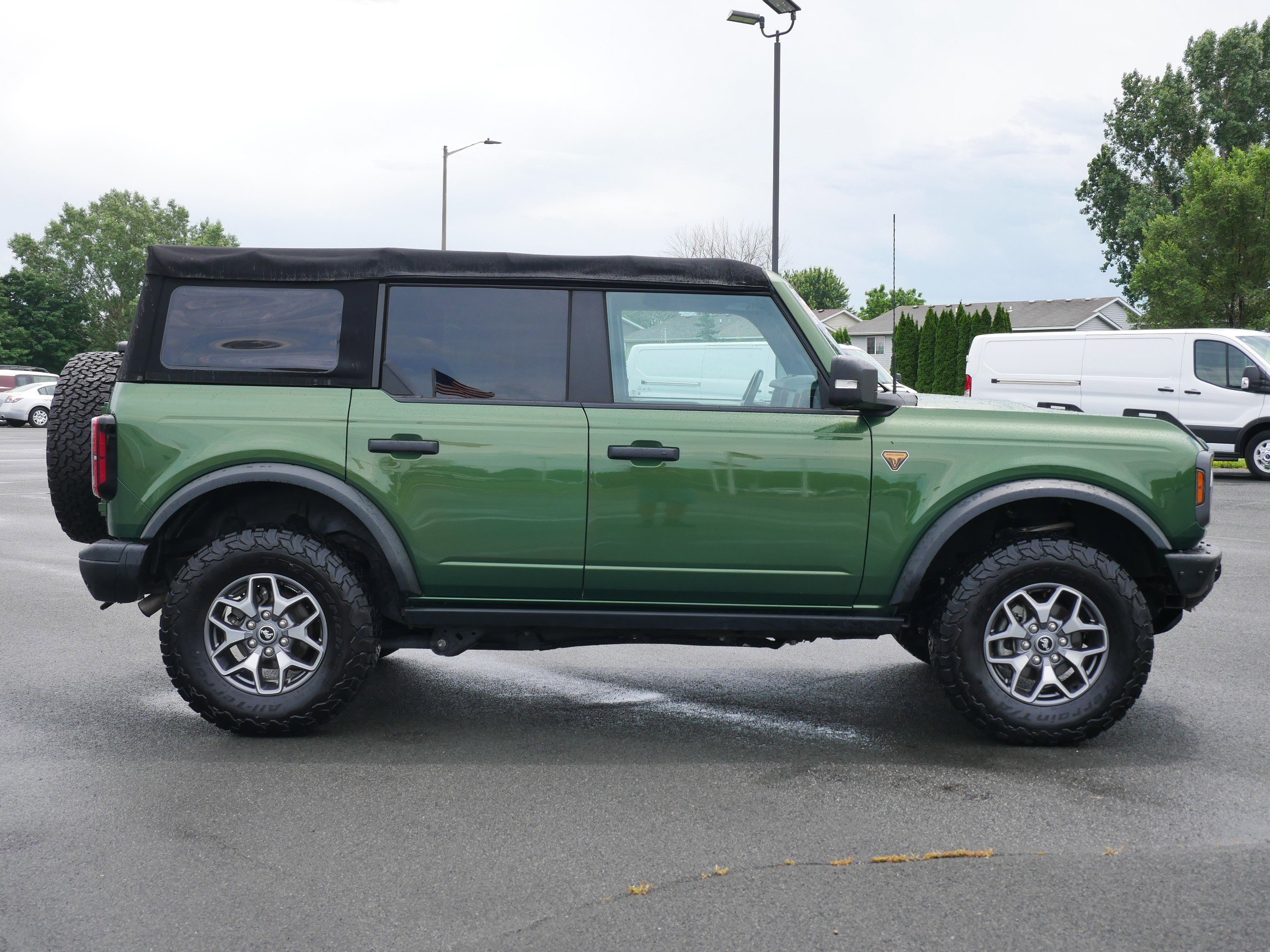2022 Ford Bronco Badlands photo 6