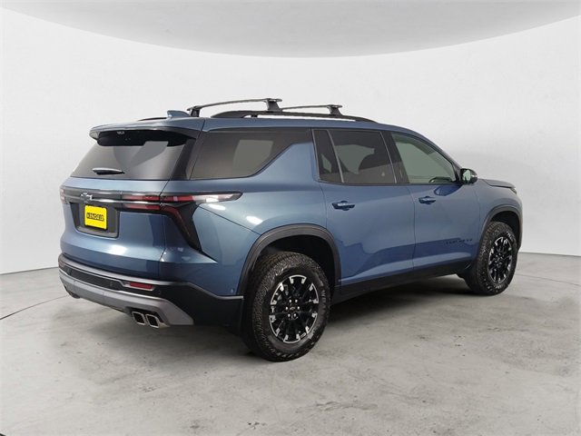 2025 Chevrolet Traverse Z71 photo 4
