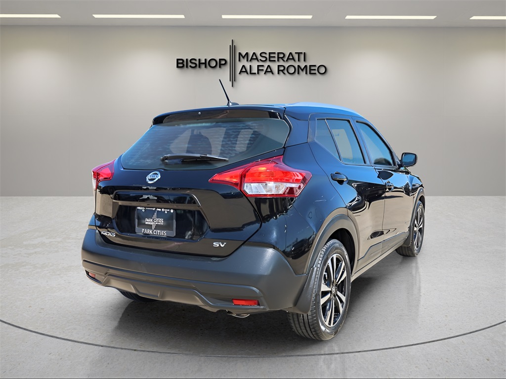 2018 Nissan Kicks SV photo 3