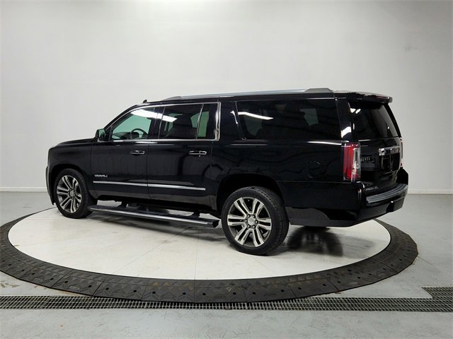2020 Gmc Yukon XL Denali photo 3