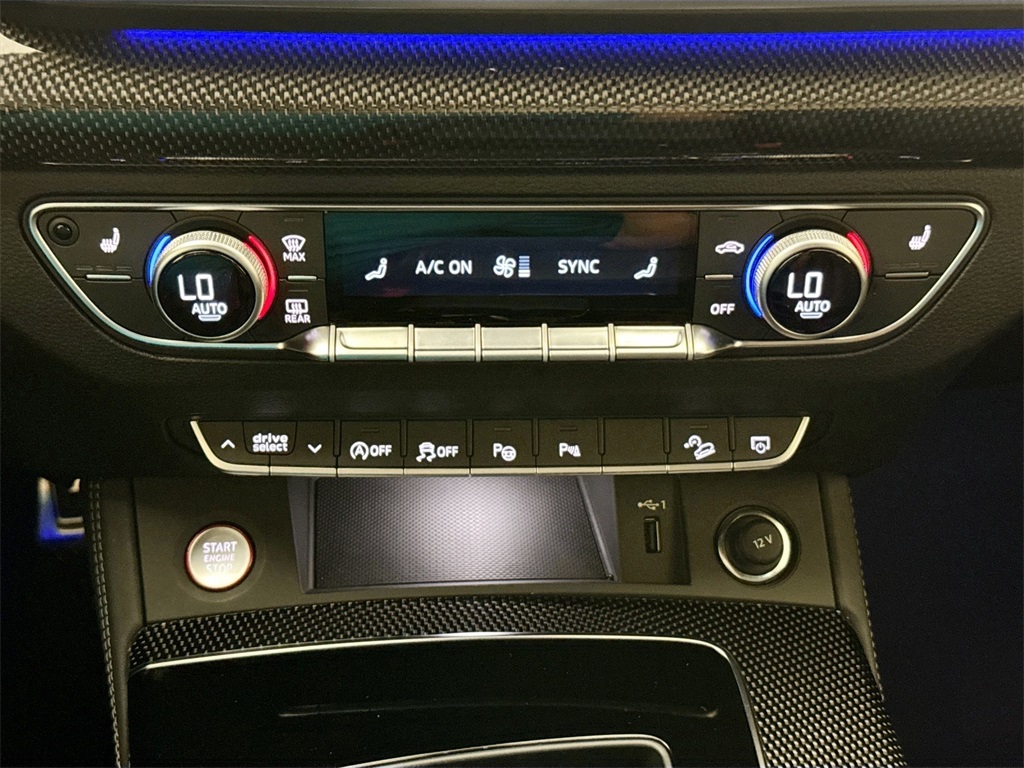 2024 Audi SQ5 Prestige photo 15