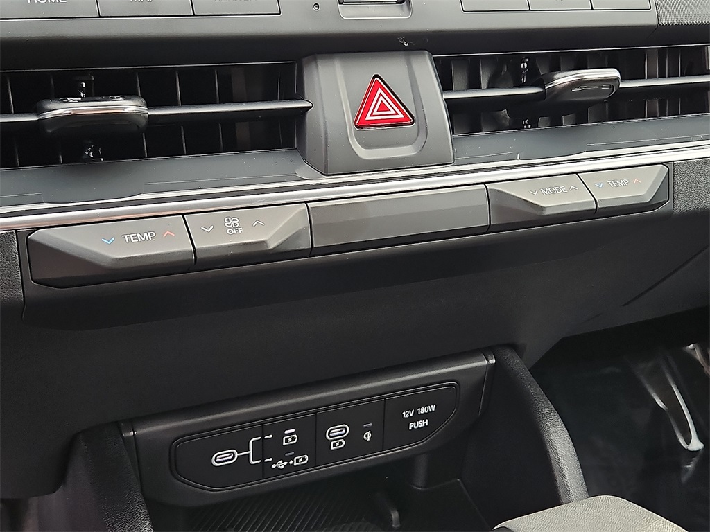 2025 Kia K4 EX photo 16