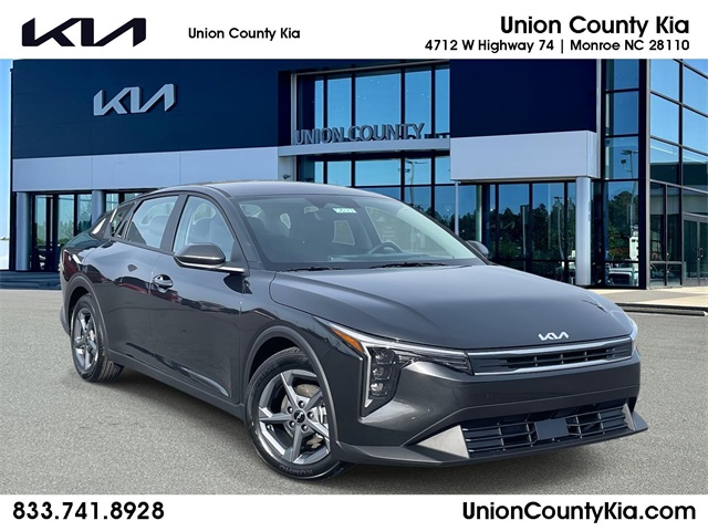 2025 Kia K4 LXS's photo