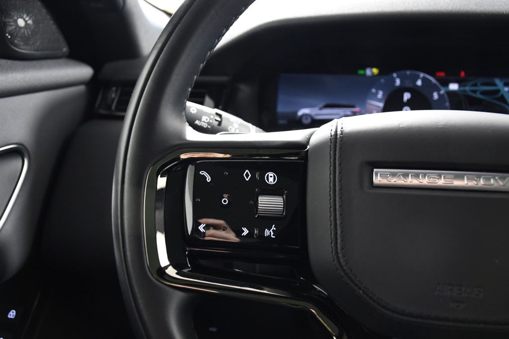 2025 Land Rover Range Rover Velar SE photo 25