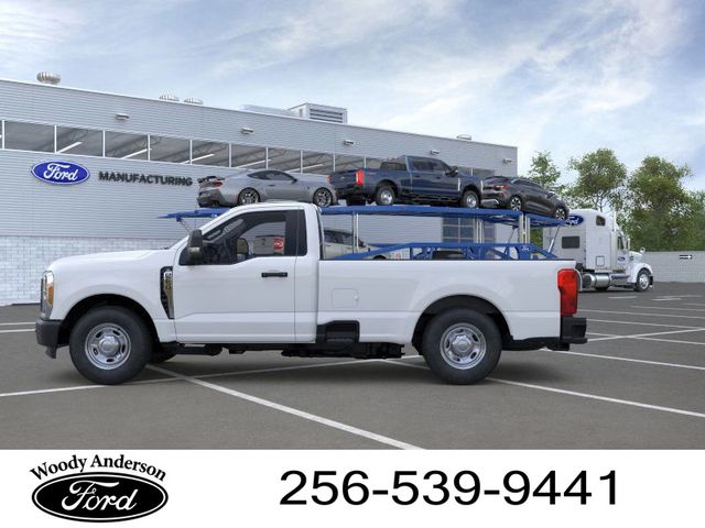 2025 Ford F-250 photo 2