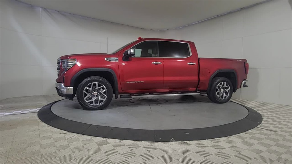 2023 GMC SIERRA - Image 4