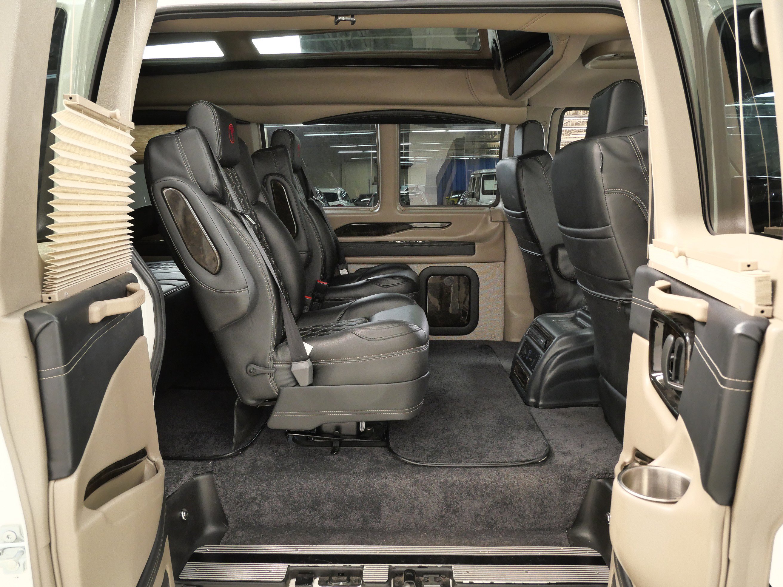 2023 Chevrolet Express Cargo Van photo 15