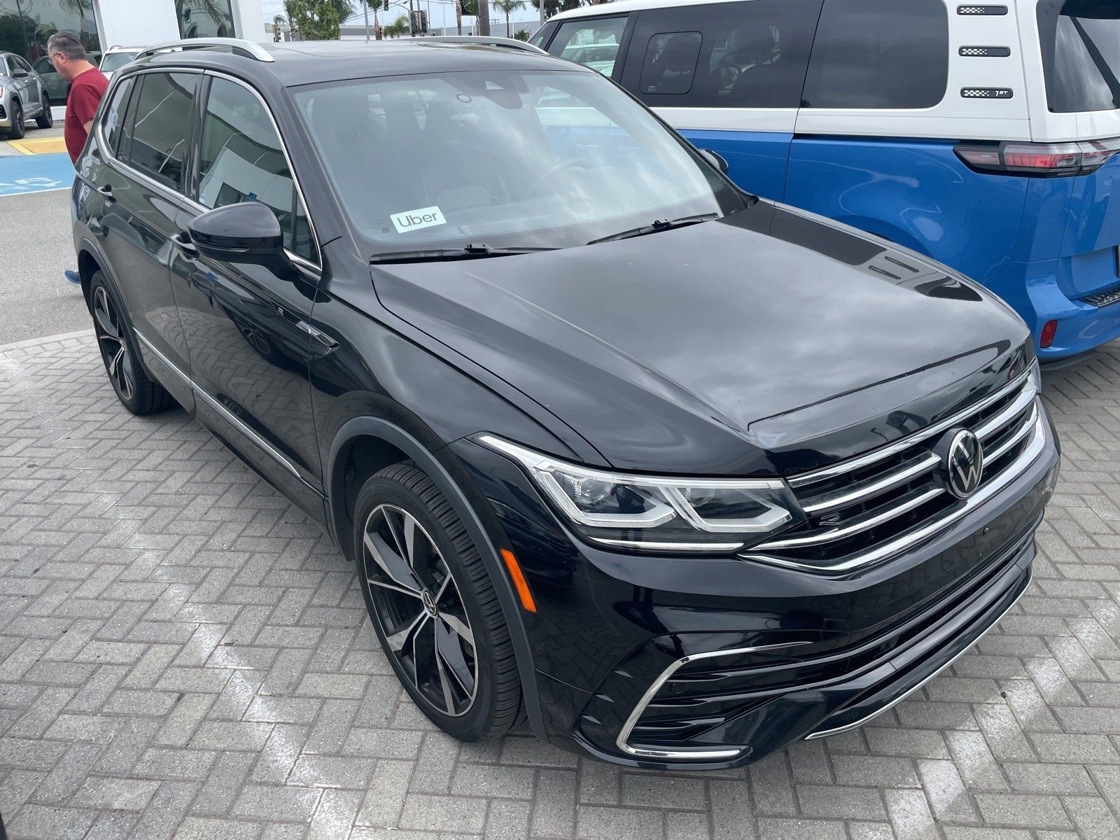 2022 Volkswagen Tiguan SEL R-LINE