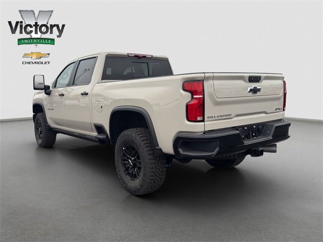 2026 Chevrolet Silverado 2500HD ZR2 photo 4