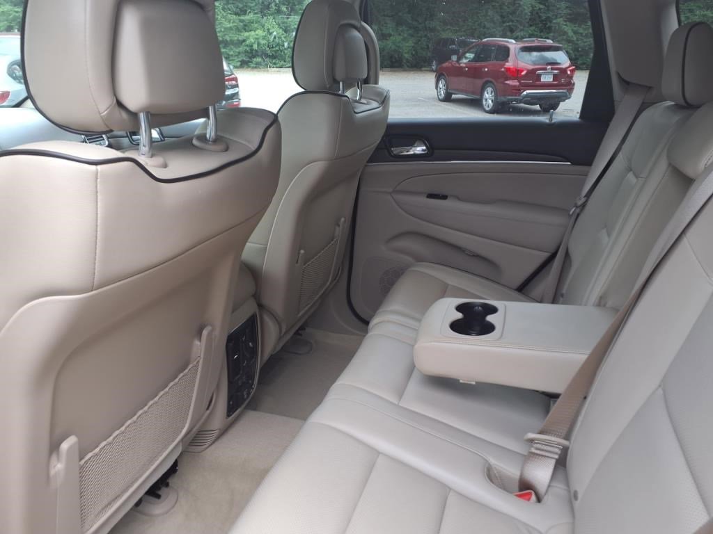 2020 Jeep Grand Cherokee Overland photo 8