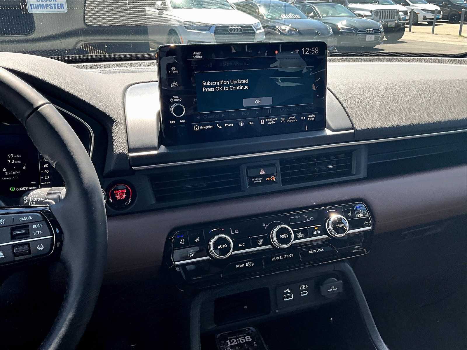 2025 Honda Pilot Elite photo 12