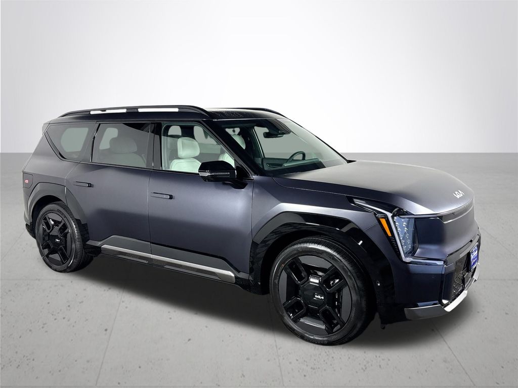 2026 Kia EV9 GT-Line photo 4