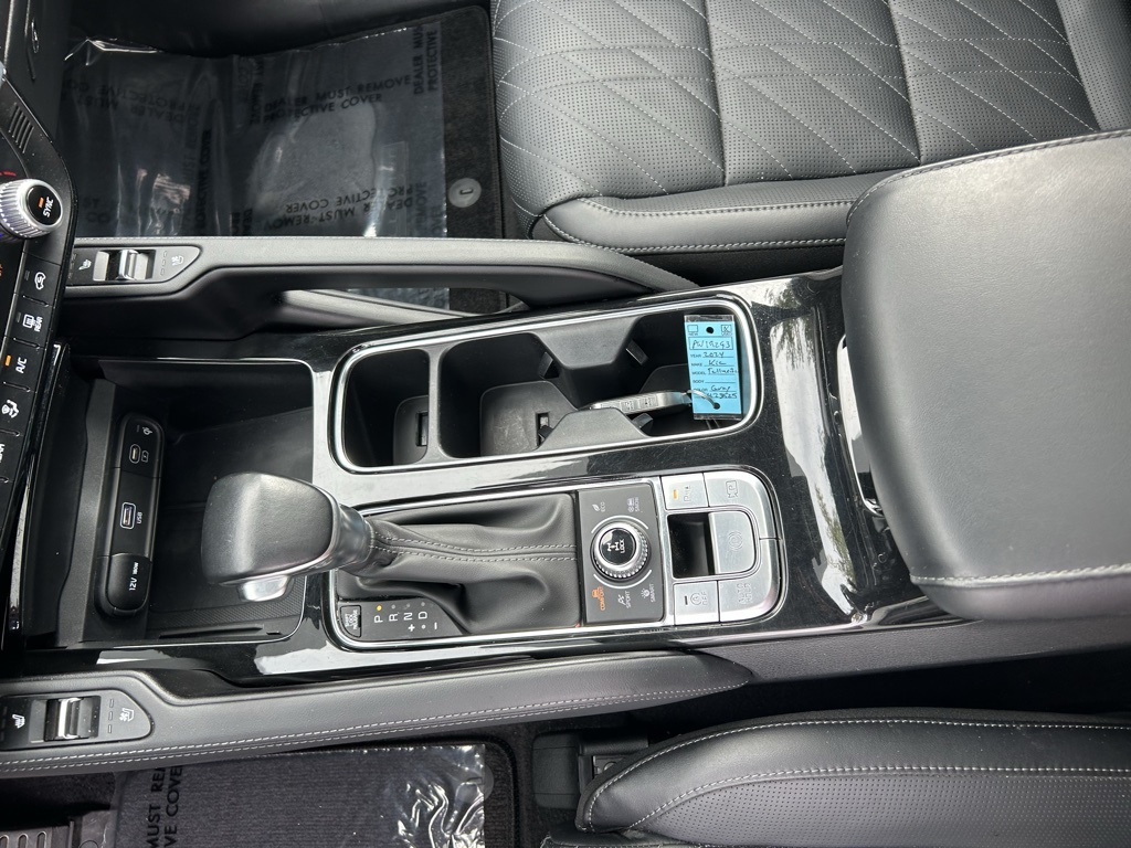 2024 Kia Telluride X-Line photo 16