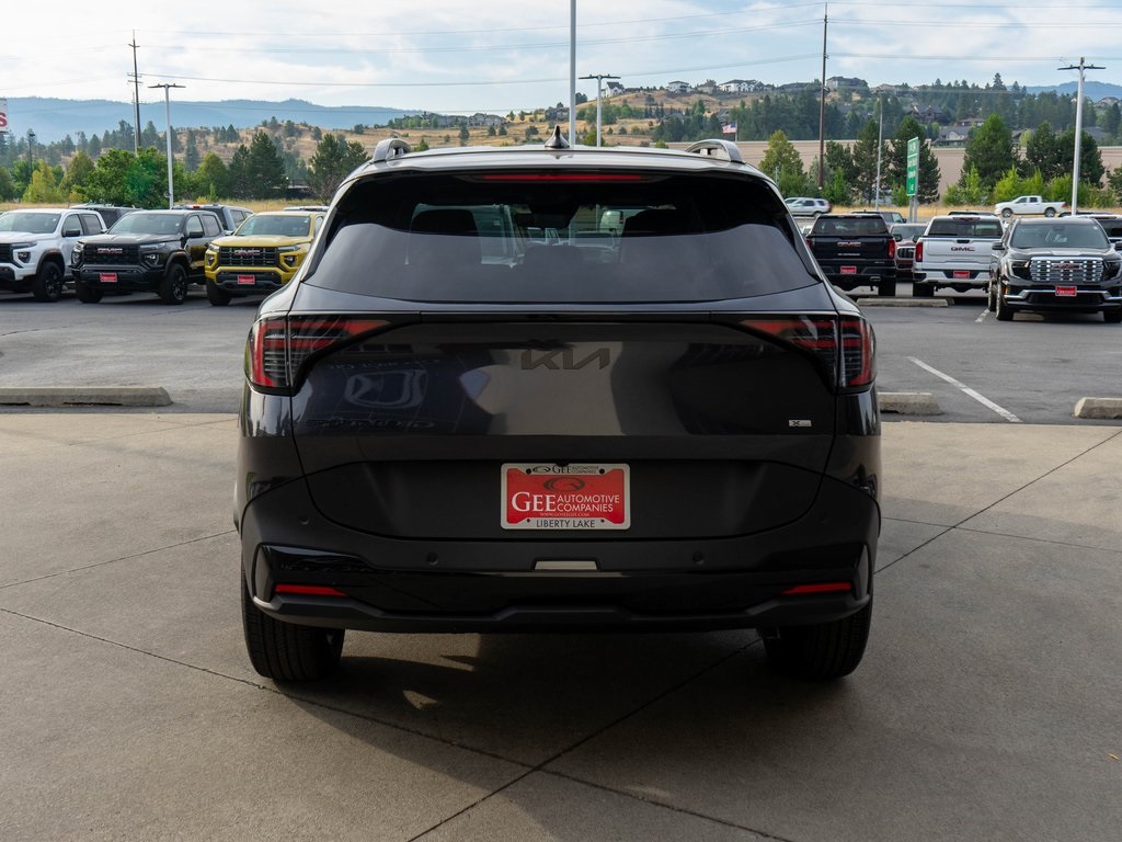 2026 Kia Sportage X-Line photo 3