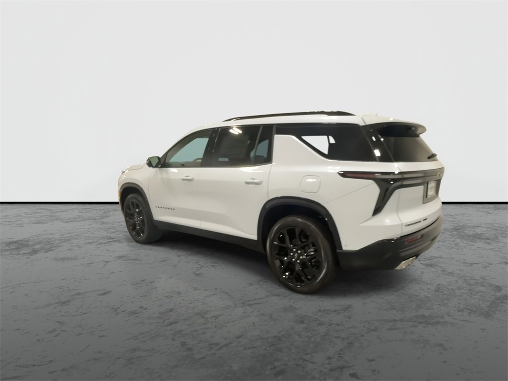 2026 Chevrolet Traverse RS photo 2