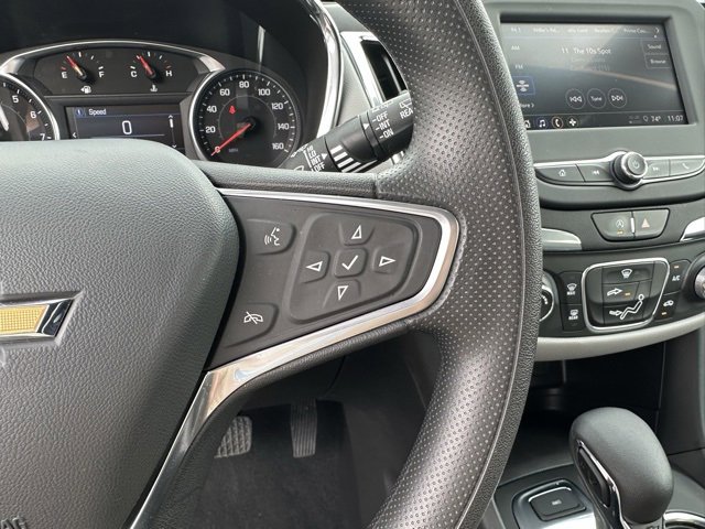 2023 Chevrolet Equinox LS photo 25