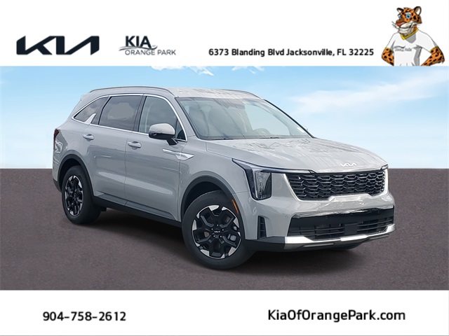 2026 Kia Sorento S photo 2