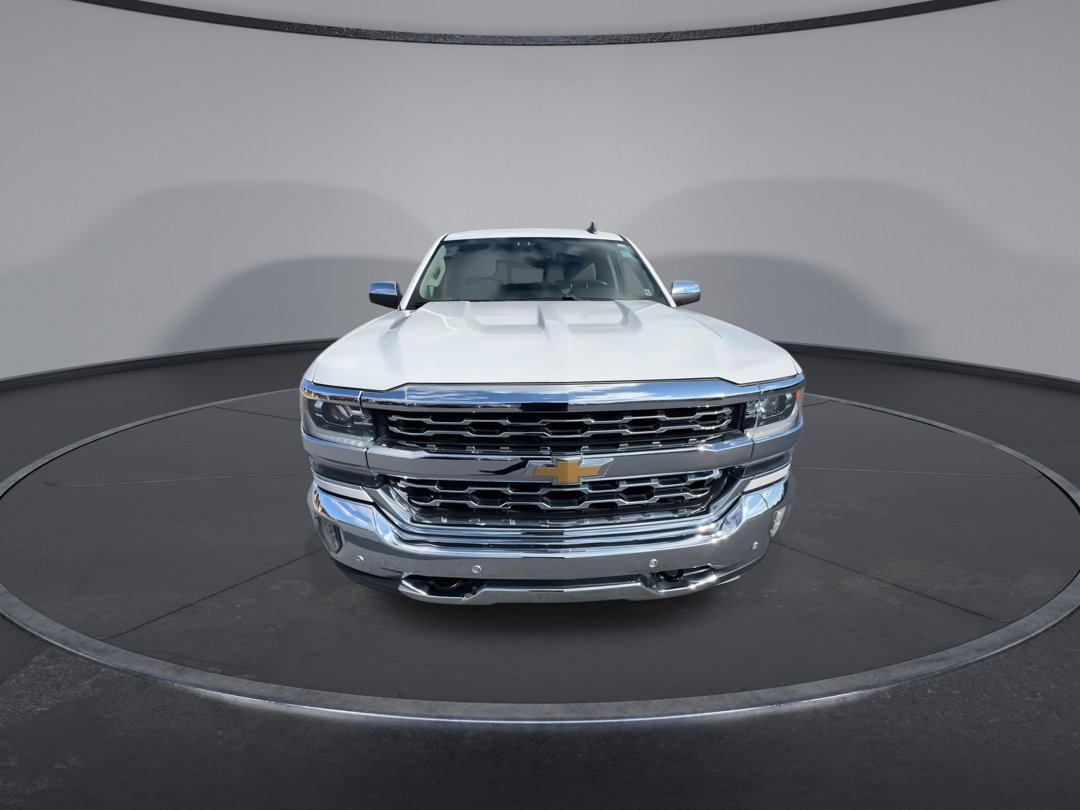 2018 Chevrolet Silverado 1500 LTZ photo 2