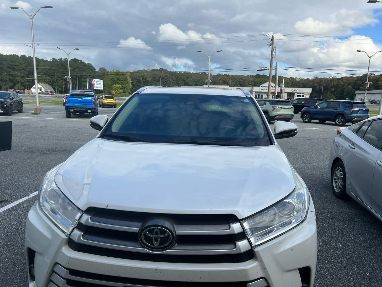2018 Toyota Highlander XLE photo 2