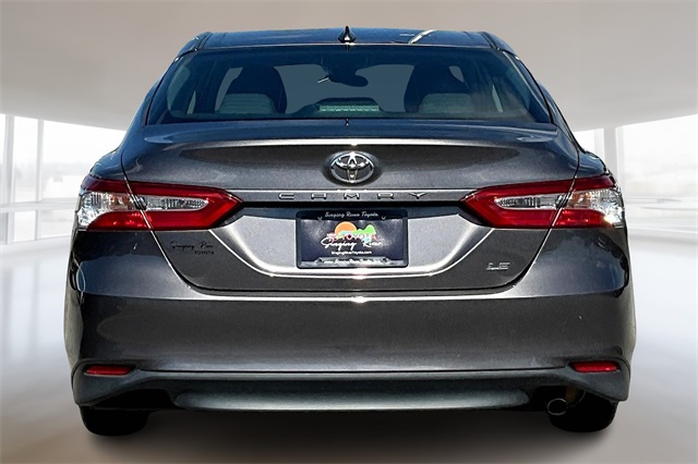 2020 Toyota Camry LE photo 4