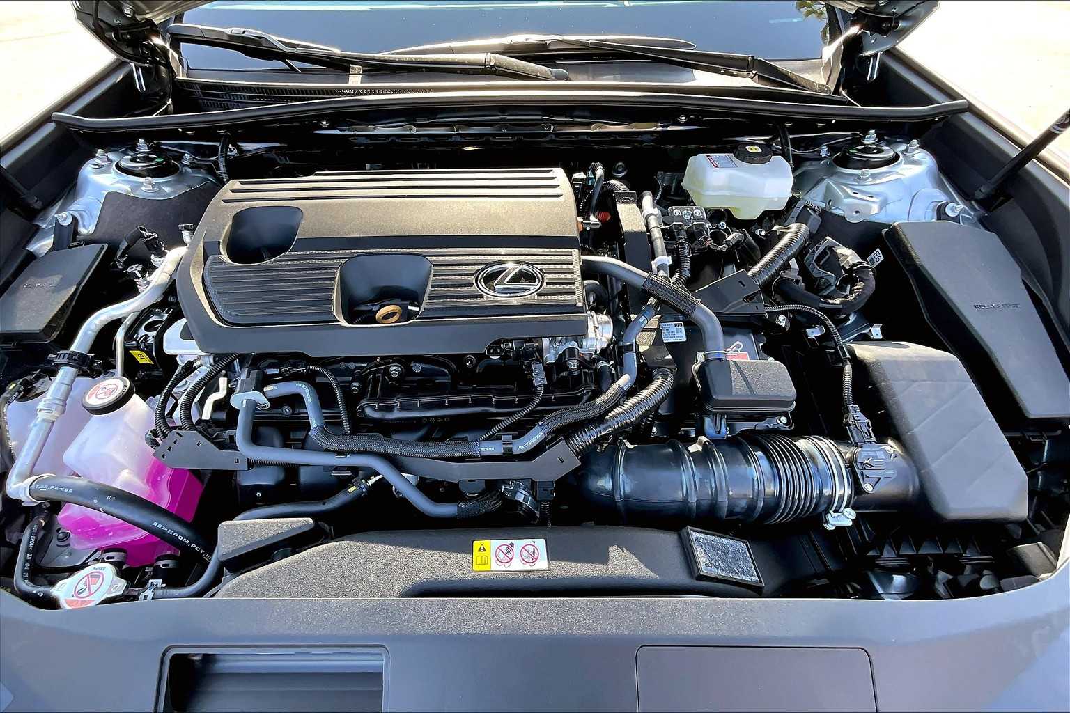 2025 Lexus ES 300h F SPORT Handling photo 17