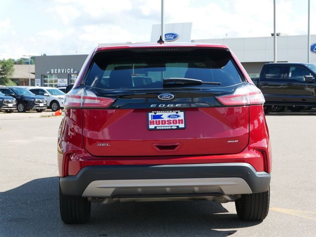 2022 Ford Edge SEL photo 15