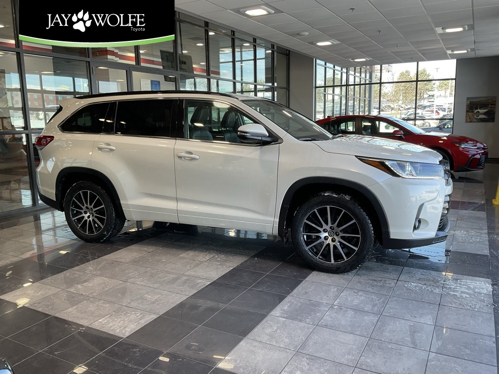 2018 Toyota Highlander SE