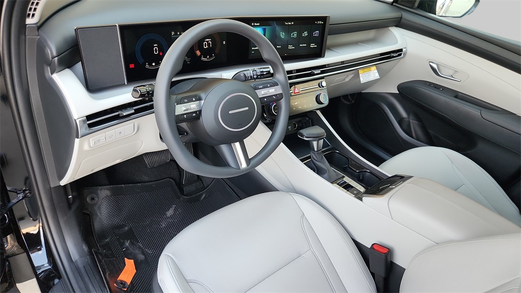 2026 Hyundai Tucson SEL photo 21