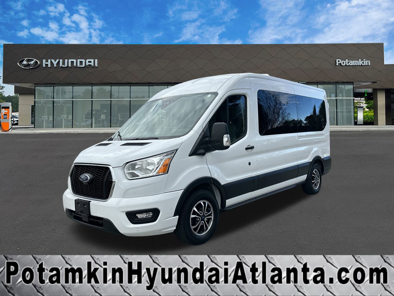2022 Ford Transit Passenger Van XLT's photo