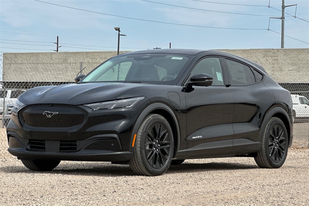 2025 Ford Mustang Mach-E Select photo 5