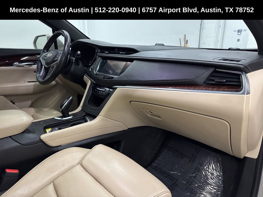 2017 Cadillac XT5 Luxury photo 20