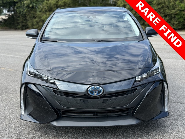 2021 Toyota Prius Prime LE photo 2