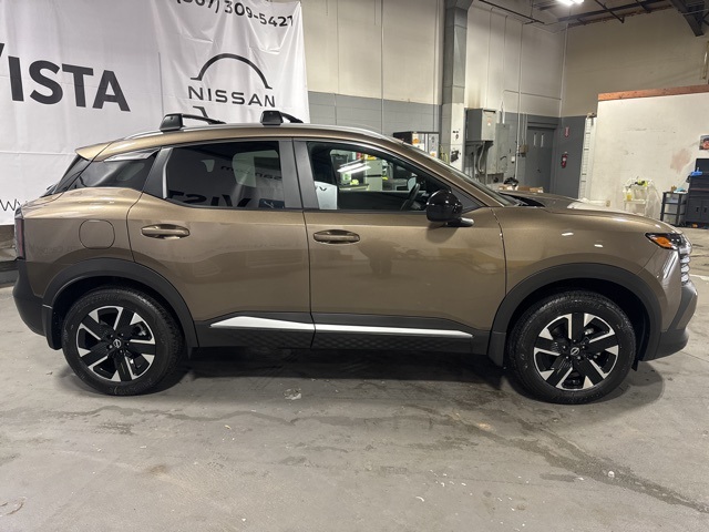 2026 Nissan Kicks SV photo 2