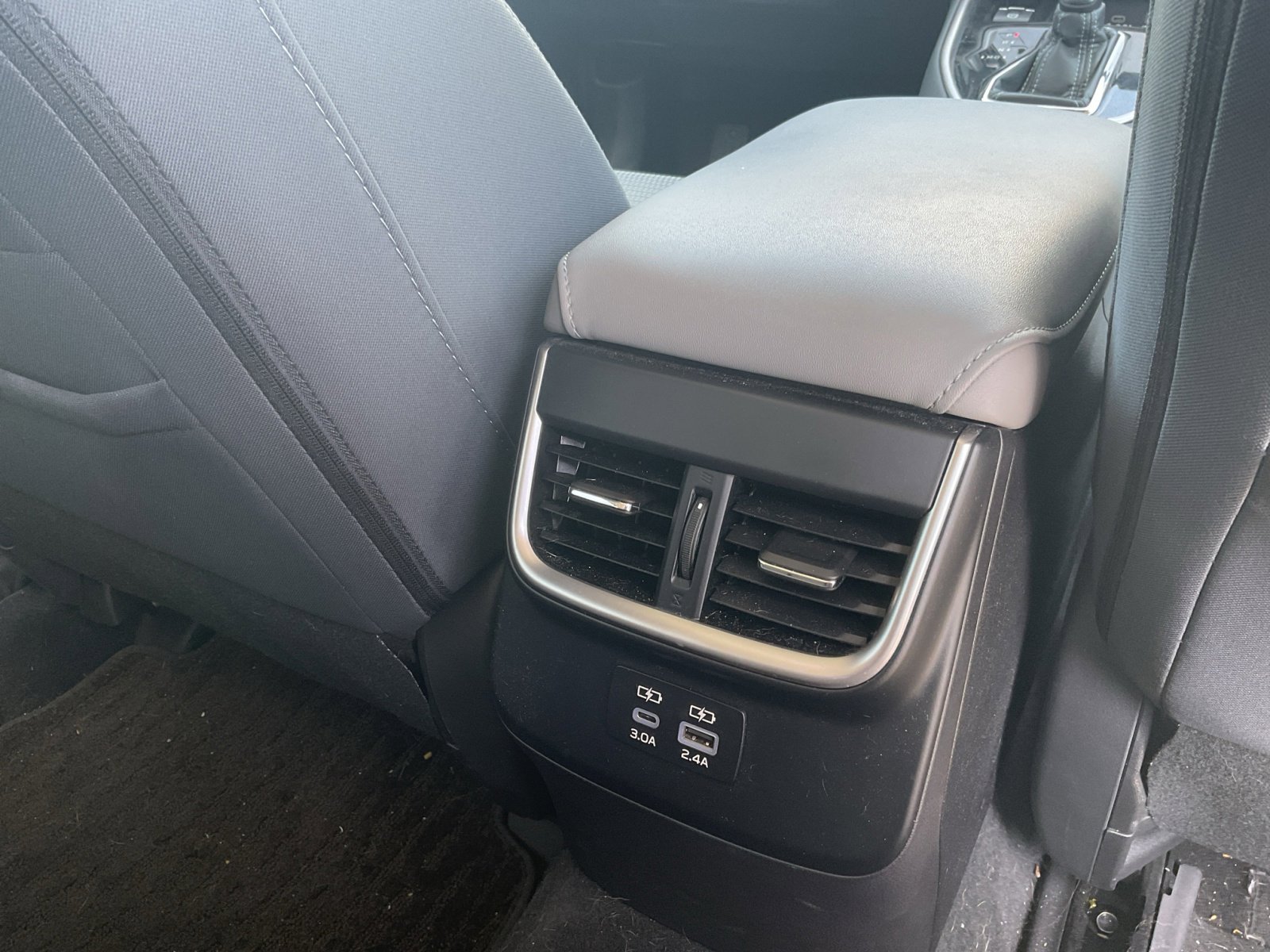 2023 Subaru Outback Premium photo 2