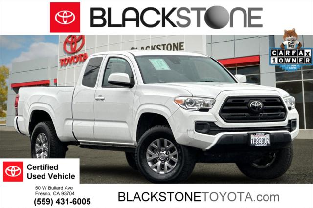 2019 Toyota Tacoma SR's photo
