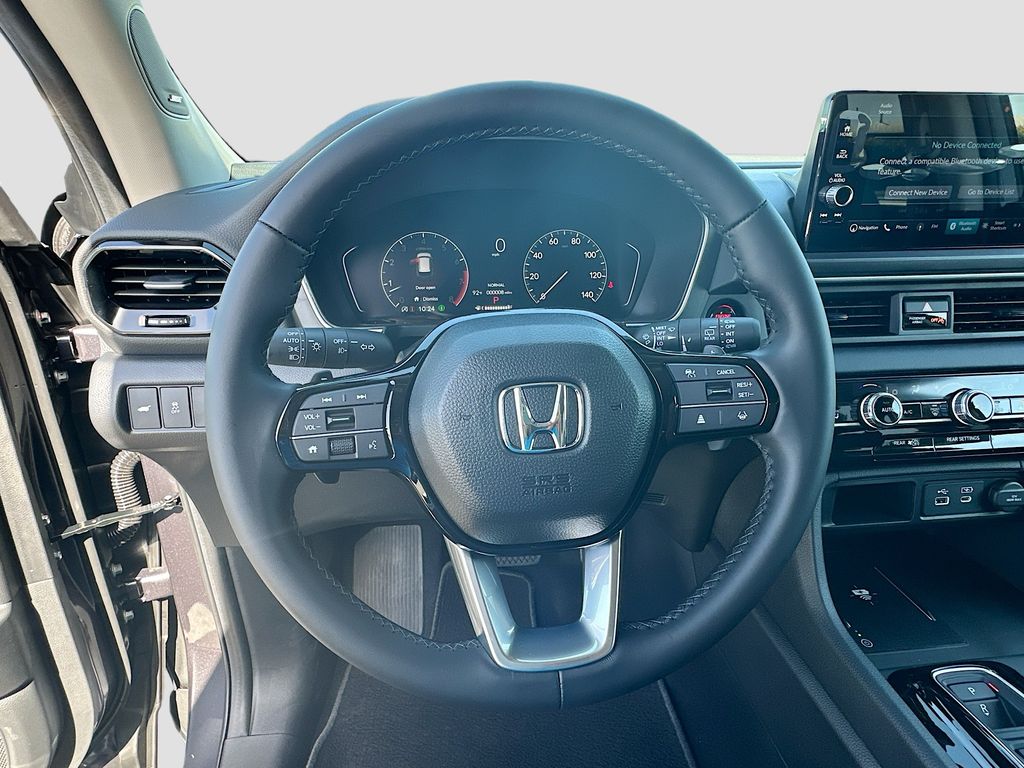 2025 Honda Pilot Touring photo 10