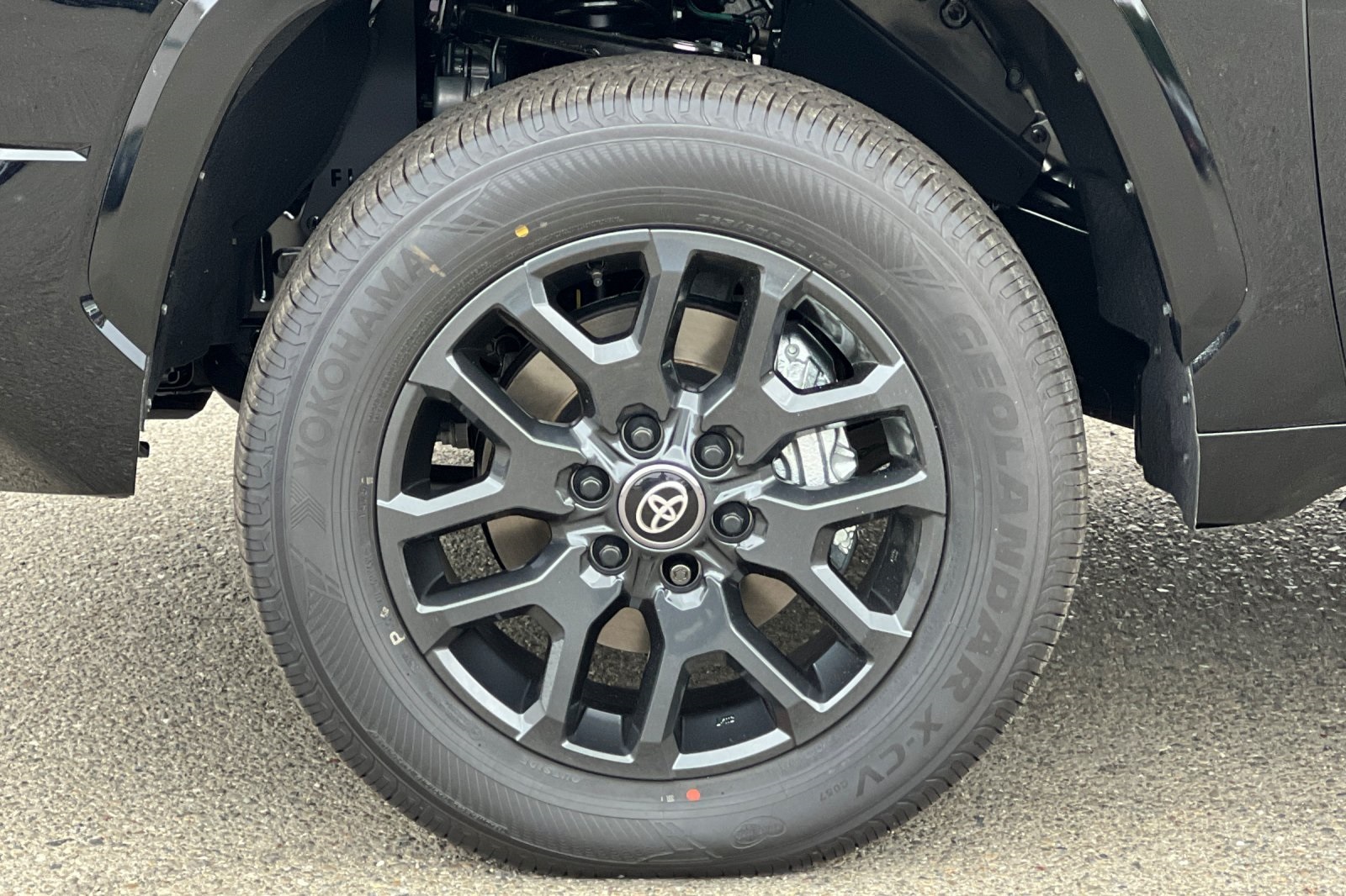 2026 Toyota Tundra Platinum CrewMax photo 30