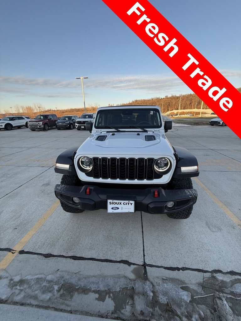 2024 Jeep Wrangler 4-Door Rubicon's photo