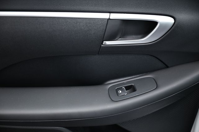 2023 Hyundai Sonata SE photo 21