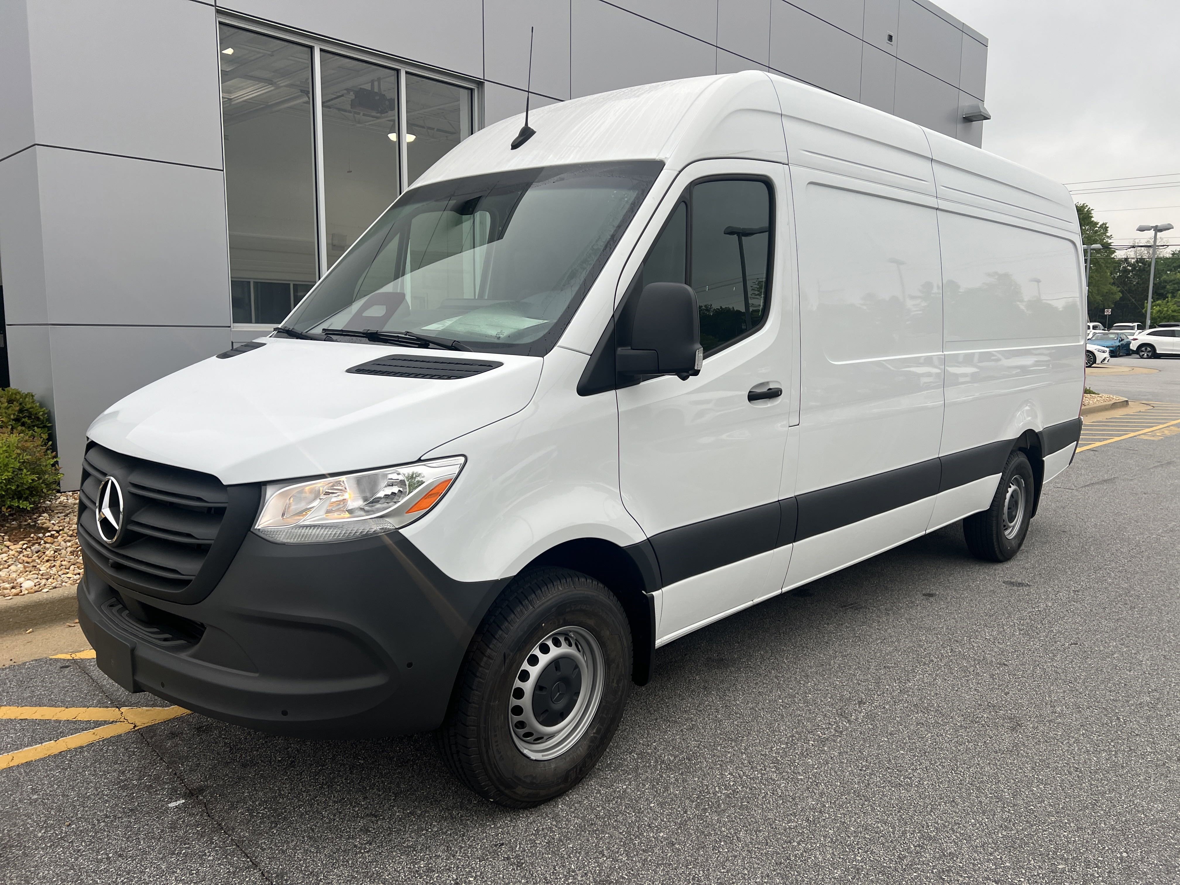 2025 Mercedes-Benz Sprinter Cargo Van