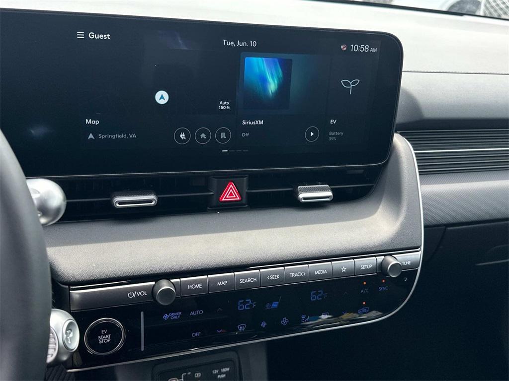 2025 Hyundai Ioniq 5 SE photo 3