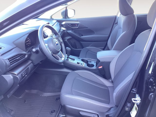 2025 Subaru Impreza Base photo 9