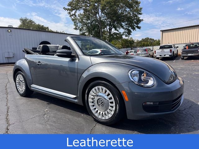 2016 Volkswagen Beetle 1.8T S photo 2