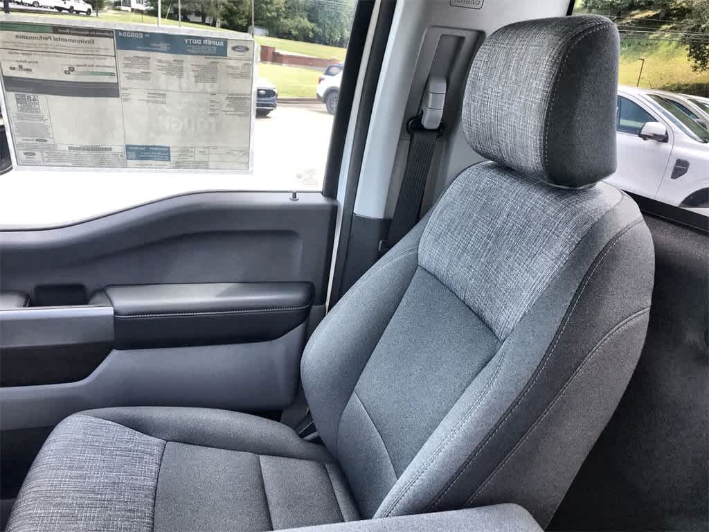 2025 Ford F-350 XLT photo 20
