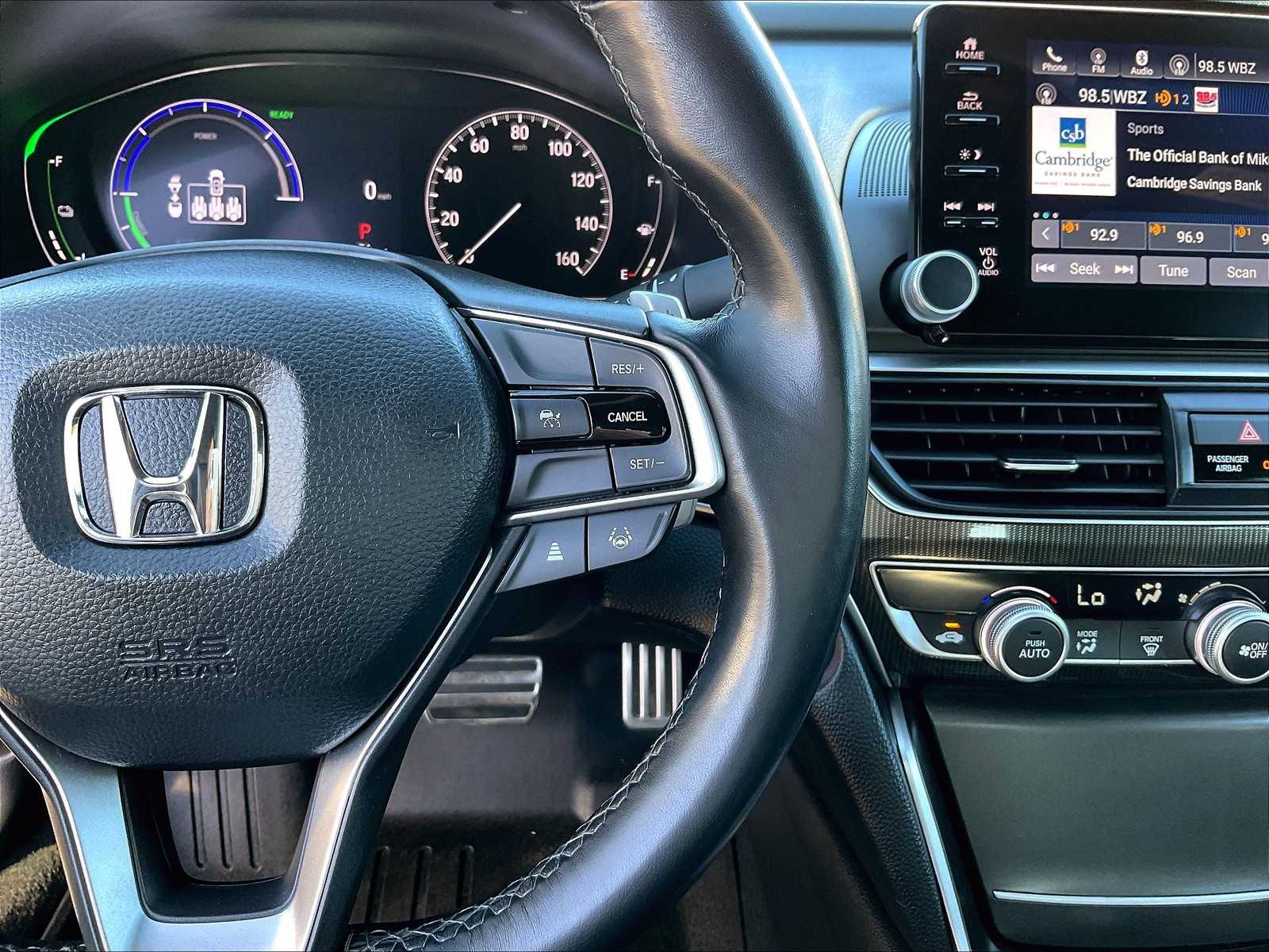 2022 Honda Accord Hybrid Sport photo 32