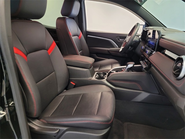 2023 Chevrolet Colorado Z71 photo 12