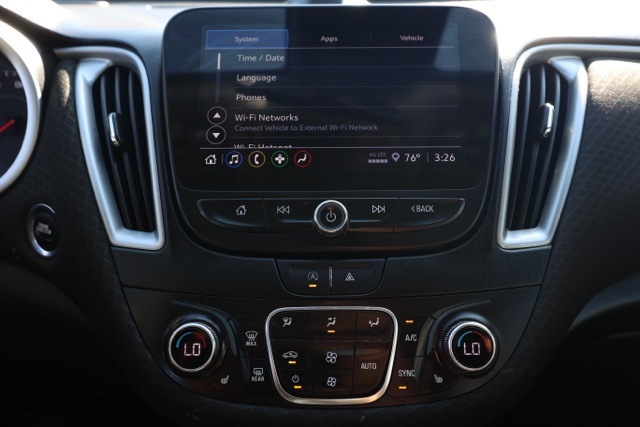 2023 Chevrolet Malibu 1LT photo 24