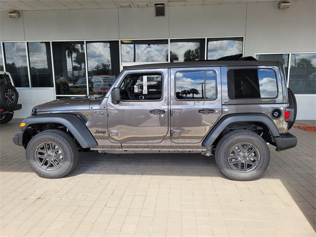 2025 Jeep Wrangler Sport S photo 3
