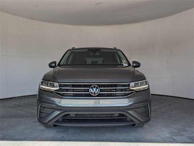 2023 Volkswagen Tiguan S photo 2